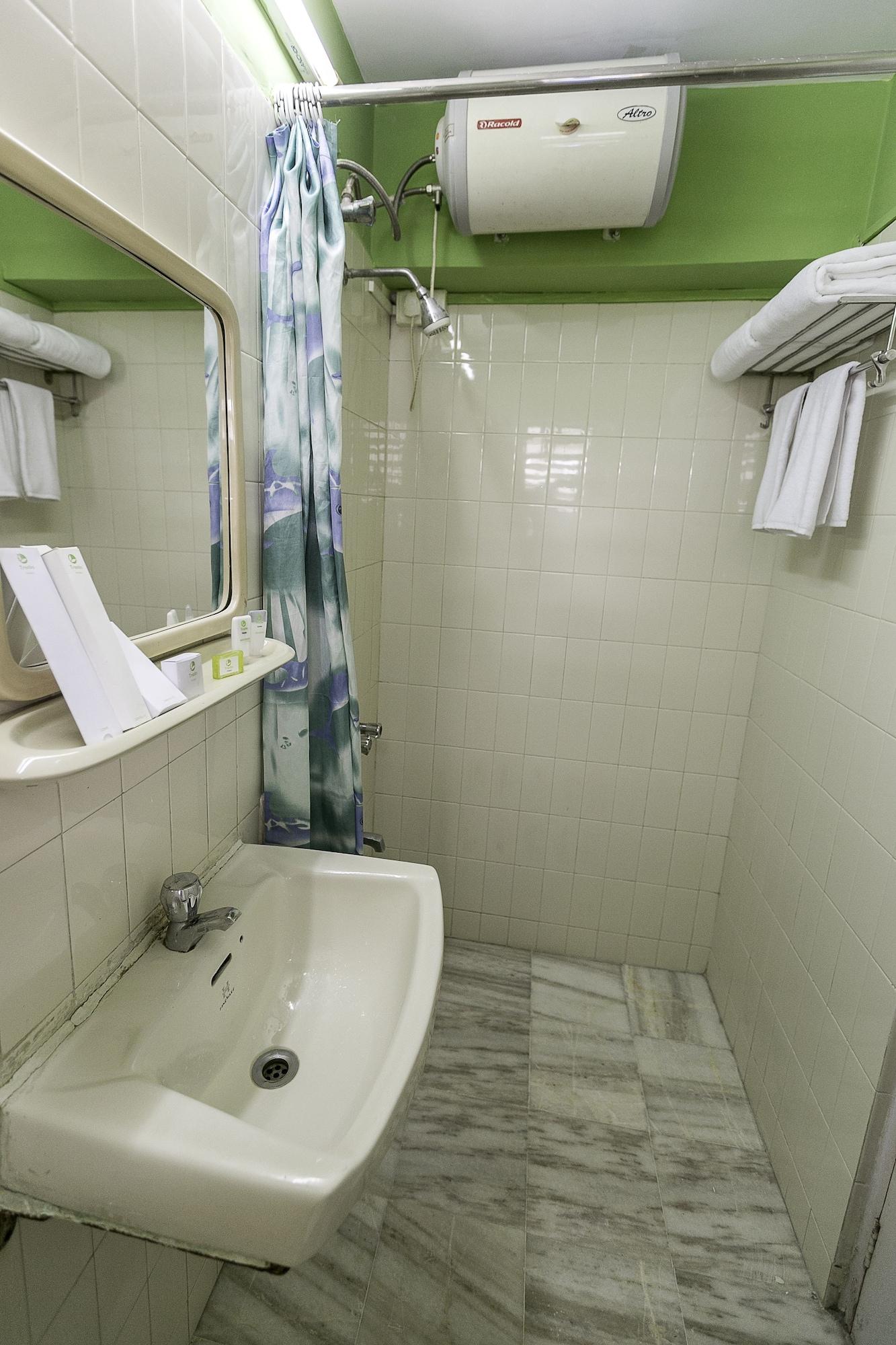 Treebo Trend New Castle Otel Mumbai Dış mekan fotoğraf