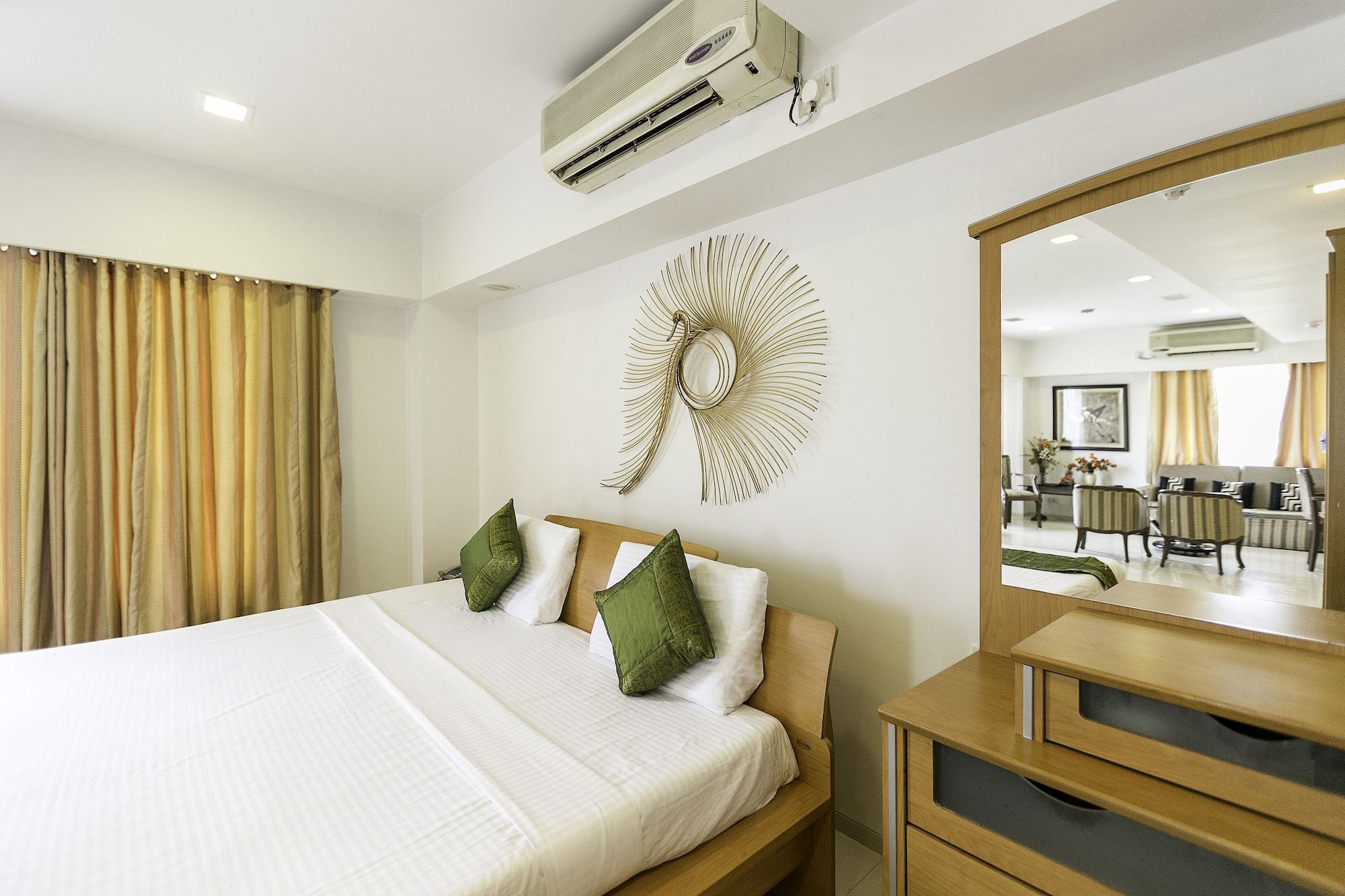 Treebo Trend New Castle Otel Mumbai Dış mekan fotoğraf